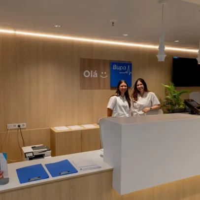 Cuidados especializados da Bupa Dental em Gaia valorizam o sorriso