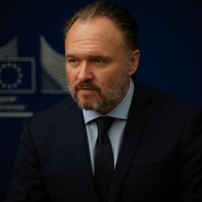 Randstad efetua despedimento coletivo de 42 trabalhadores