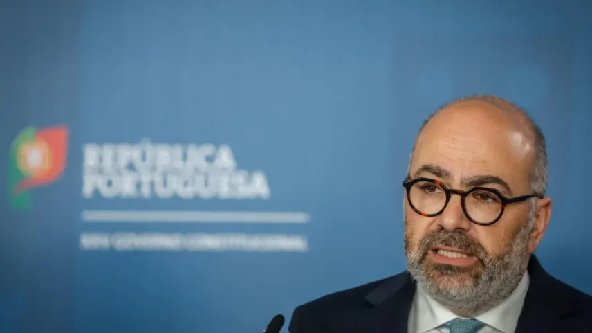 Cem mil jovens de rendas médias compraram casa no último ano e meio