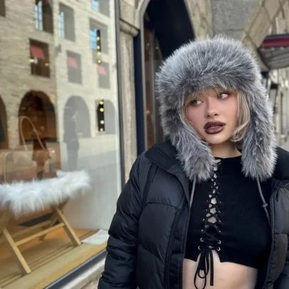 Modelo do OnlyFans agredida por milionários no Dubai fez 10 cirurgias