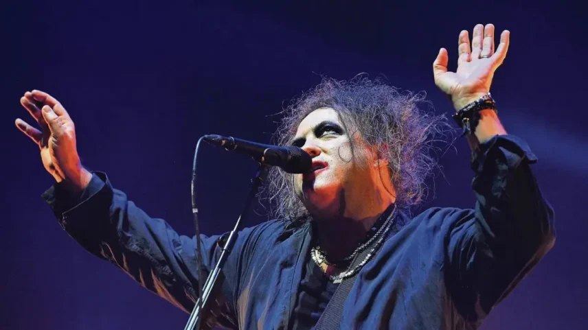 The Cure, liderados por Robert Smith, são sinónimo de atuações marcantes