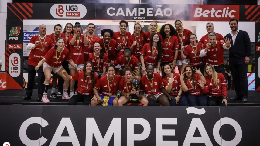Benfica conquista o tri da liga feminina de basquetebol