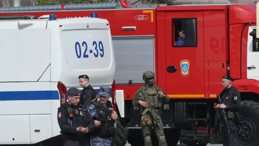 Ataque ocorre um dia depois de bombardeamentos russos terem causado a morte de pelo menos 24 pessoas em Kiev
