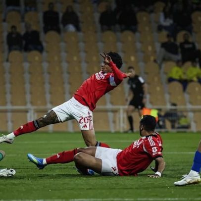 Águias despedem-se da Champions com vitória amarga