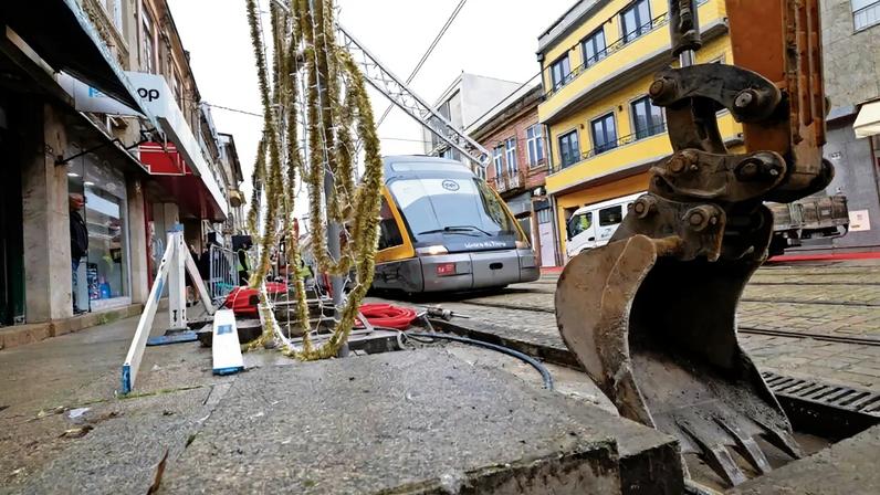 Obras do Metrobus suspensas durante o evento Senhor de Matosinhos