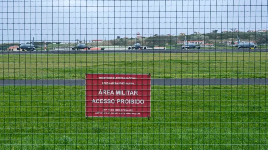 Ministro afirma disponibilidade de combustível para operações na Base das Lajes