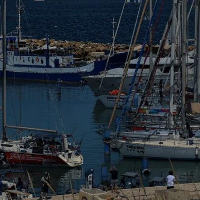 Mais de 400 ativistas de flotilha detidos a caminho de Israel