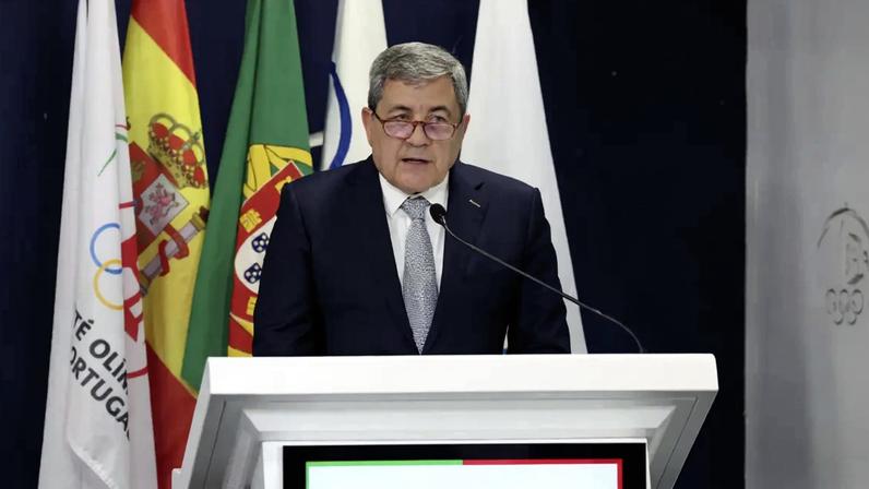 Convocatória de Martínez gera debate; Paulinho devia ter sido chamado