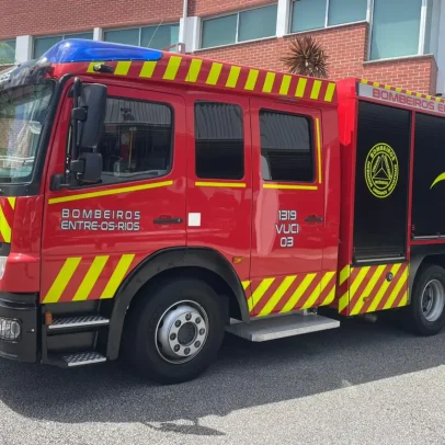 Casal de idosos hospitalizado após incêndio em casa nas Termas de São Vicente