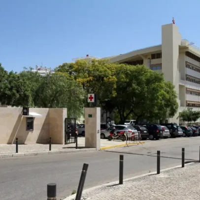Hospital de Faro recusa atendimento a grávida em parto por não ter ligado ao SNS