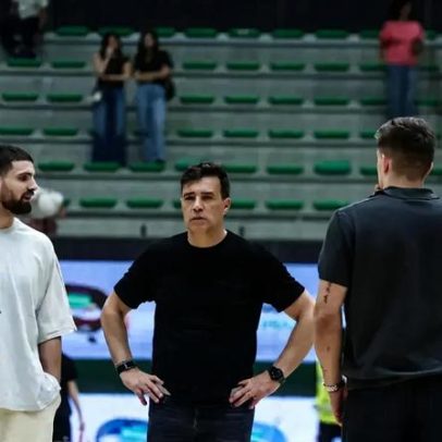 Abel Ferreira vence duelo com Leonardo Jardim e Palmeiras reforça liderança
