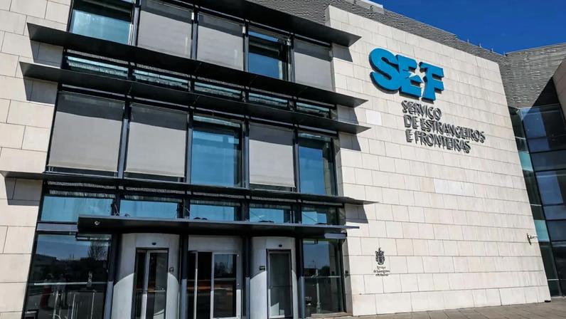 Ex-diretor do SEF tem pena reduzida por proteger inspetores que mataram ucraniano