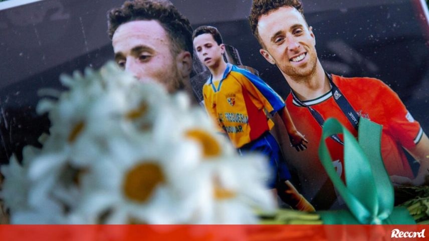 Homenagens a Diogo Jota e ao irmão continuam