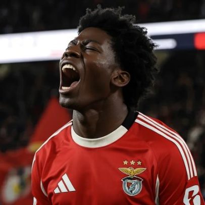 Treinador dos juniores do Benfica orgulha-se de Anísio Cabral
