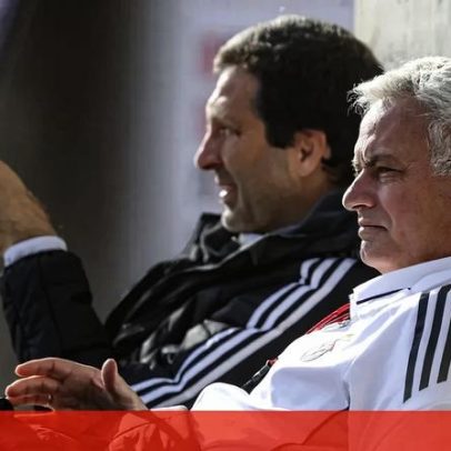 Mourinho mantém rotina normal diante de iminente mudança para Madrid