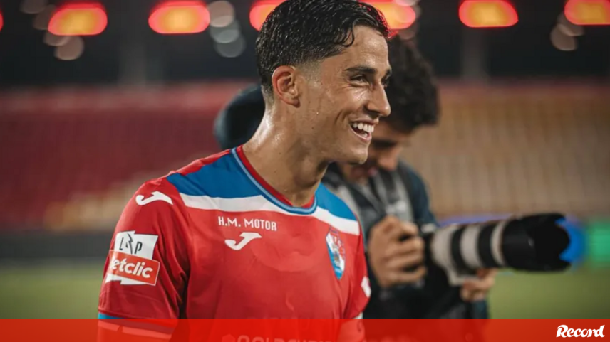 Dupla do Gil Vicente despede-se de Zé Carlos: capitão e amigo