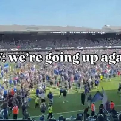 Ipswich retorna à Premier League; adeptos entram em campo durante celebração