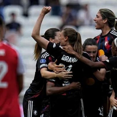 Lyon vence Arsenal e avança à final da Liga dos Campeões Feminina