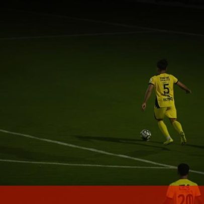 Al Hilal aproveita atraso mal calculado para vencer na Liga Saudita