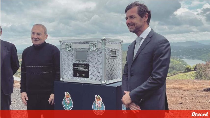 Primeira pedra do Centro de Alto Rendimento do FC Porto é lançada