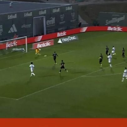 Bezerra decide e Rio Ave vence o Sporting