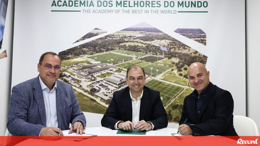 Sporting e Sacavenense cooperam na formação de futebolistas