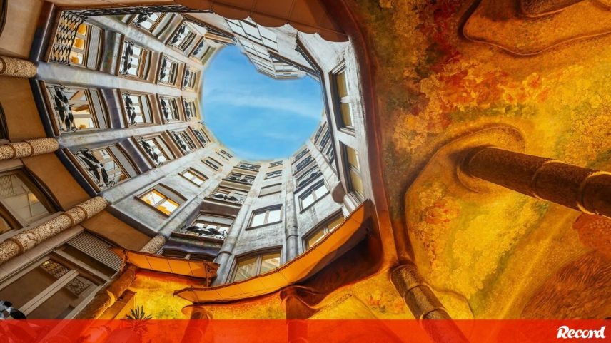 Mulher vive numa obra-prima reconhecida pela UNESCO