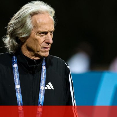 Brasileiros relatam reação de Jorge Jesus no balneário ao erro de Bento