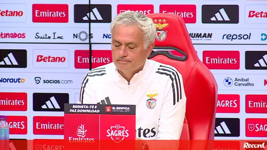 Mourinho revela proposta de renovação do Benfica na quarta-feira
