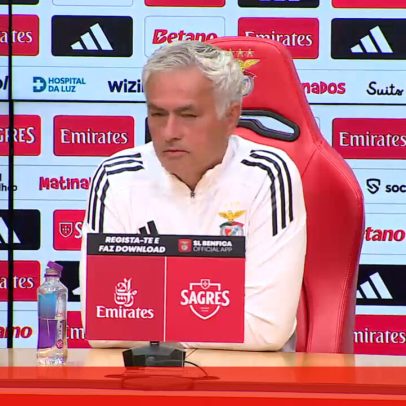 Mourinho critica arbitragens: no Benfica, ter êxito é ganhar sem milagres