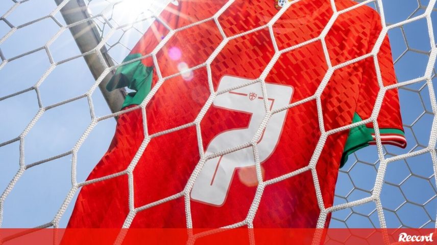 Portuguesa dos Desportos homenageia Portugal