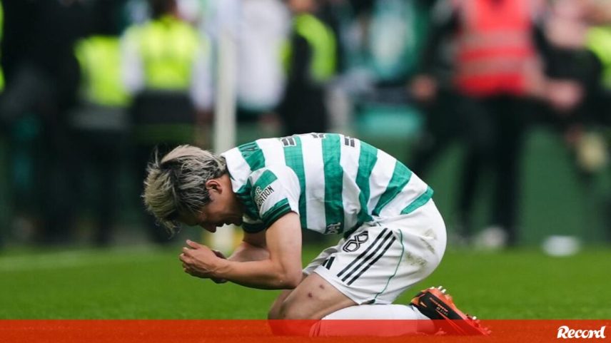 Daizen Maeda festeja o 2-1 para o Celtic marcado 87 minutos