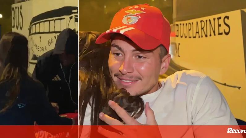 Ivanovic e Lukebakio distribuem autógrafos à saída do Estádio da Luz