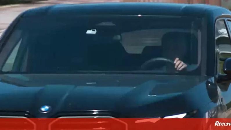 José Mourinho e Rui Costa estiveram esta manhã no Benfica Campus, no Seixal.
