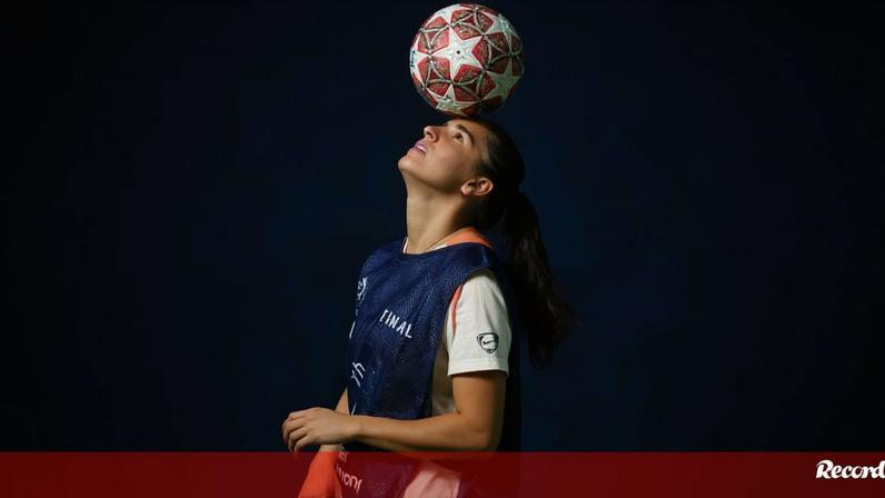 Treinadores enfatizam foco constante na bola durante o jogo