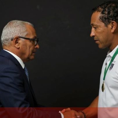 Presidente de Cabo Verde condecora seleção após qualificação histórica