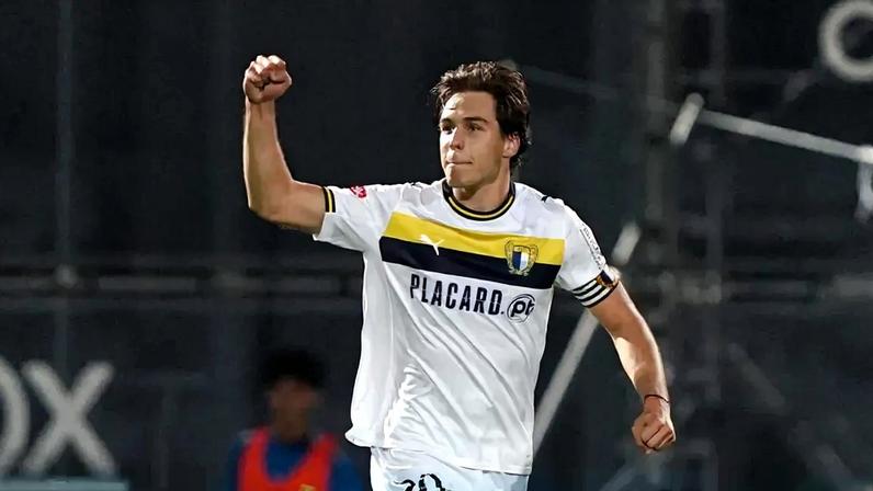 Villas-Boas nega Gustavo Sá e afirma FC Porto atua num mercado distinto