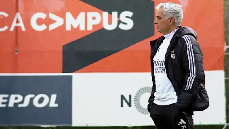 Adeptos do Benfica derrubaram o site da CMVM