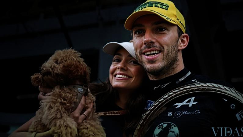 Após susto, Kika Cerqueira Gomes continua próxima de Pierre Gasly