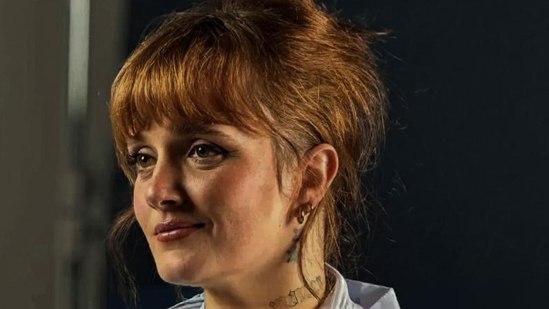 Carolina Deslandes recorda assédio com apalpão e comentário sobre leggings