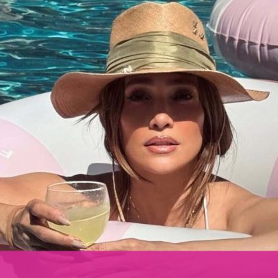 Jennifer Lopez revela perda de peso em novas fotos de biquíni