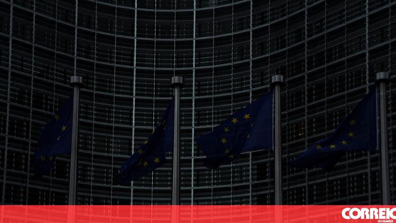 Bruxelas processa Portugal por falhas no reconhecimento profissional na saúde