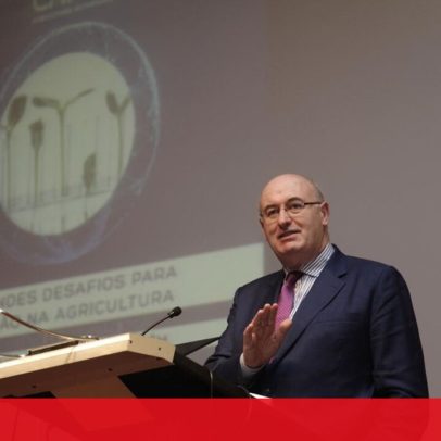 Hogan e Gyimah participam na conferência NOW