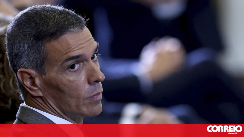 Sánchez diz ser dever moral e legal acolher navio com hantavírus nas Canárias