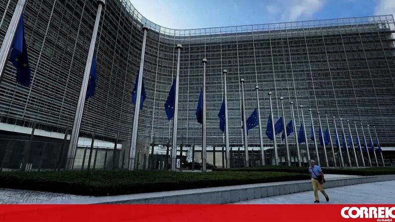 Sindicatos europeus exigem medidas da UE para proteger empregos e salários