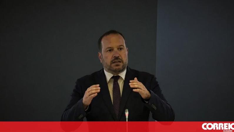 PS/Açores afirma que Governo deixa instituições sem financiamento