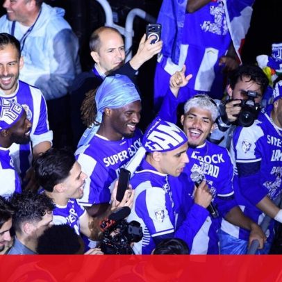 FC Porto parte de barco para celebração do título nos Aliados