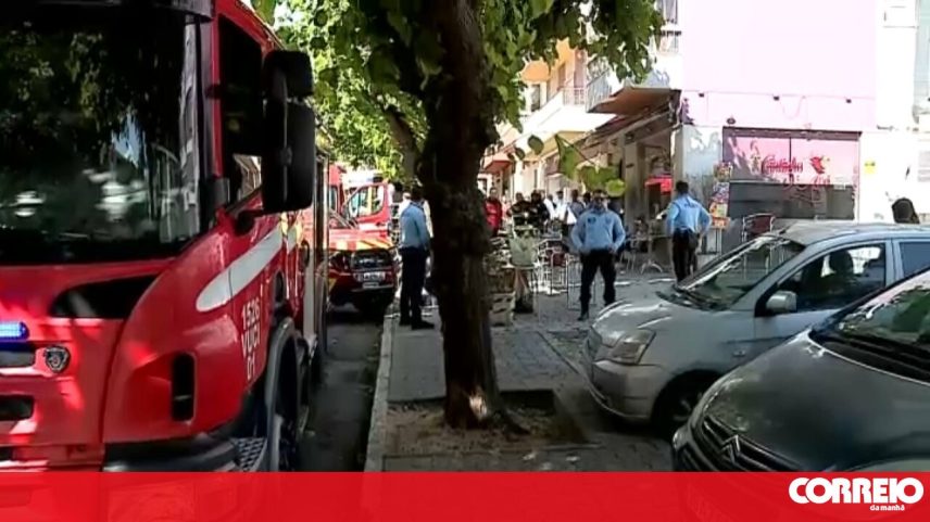 Explosão num café no Seixal deixa seis feridos, incluindo bombeiro