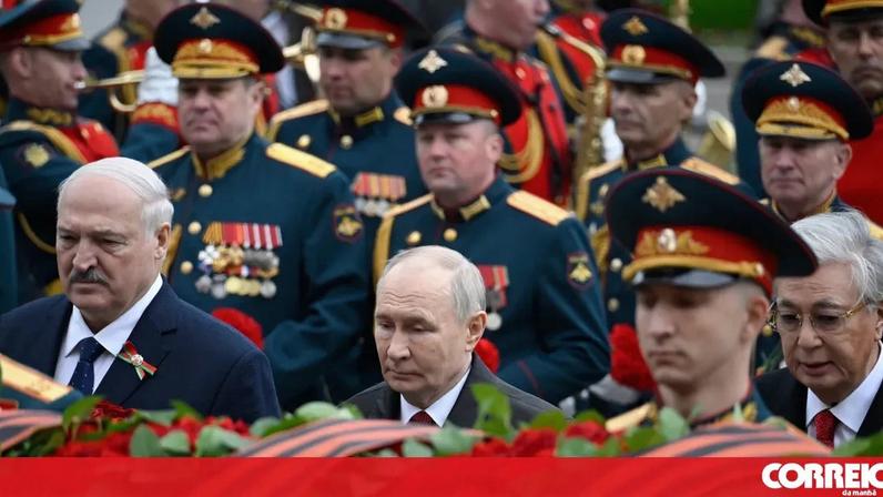 Rússia assinala Dia da Vitória sem armas, reforça segurança e menciona Ucrânia