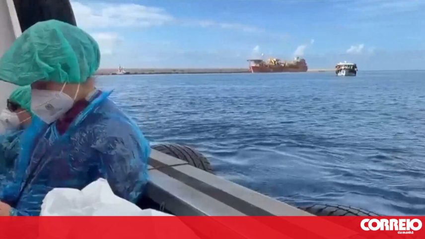 Passageiros de cruzeiro com hantavírus são repatriados após chegar às Canárias